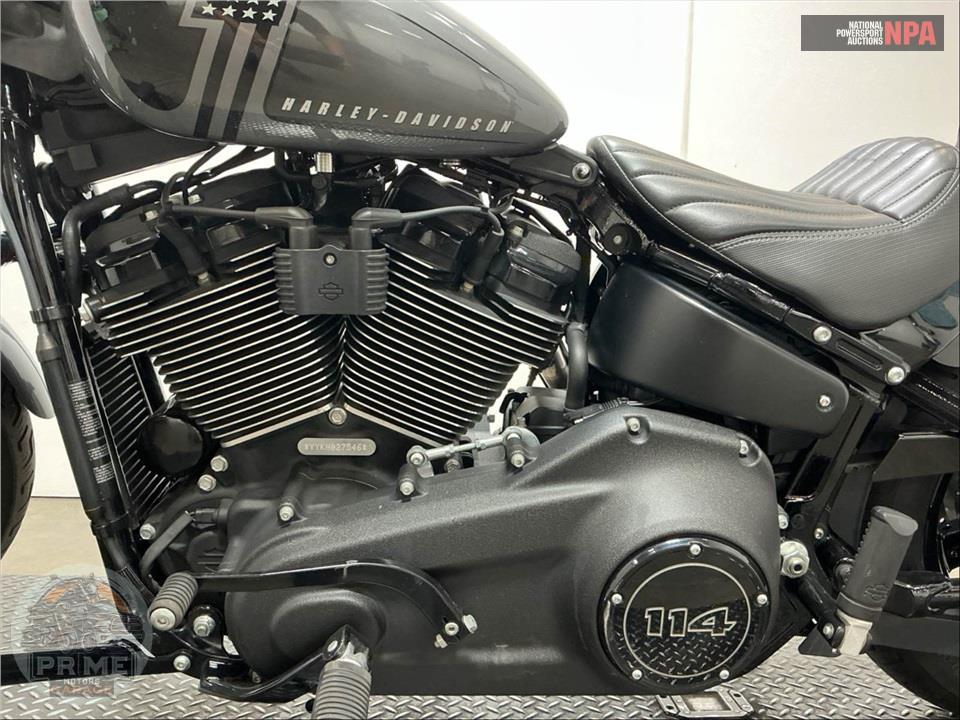 2022 Harley-Davidson FXBBS STREET BOB 114 — фото 7