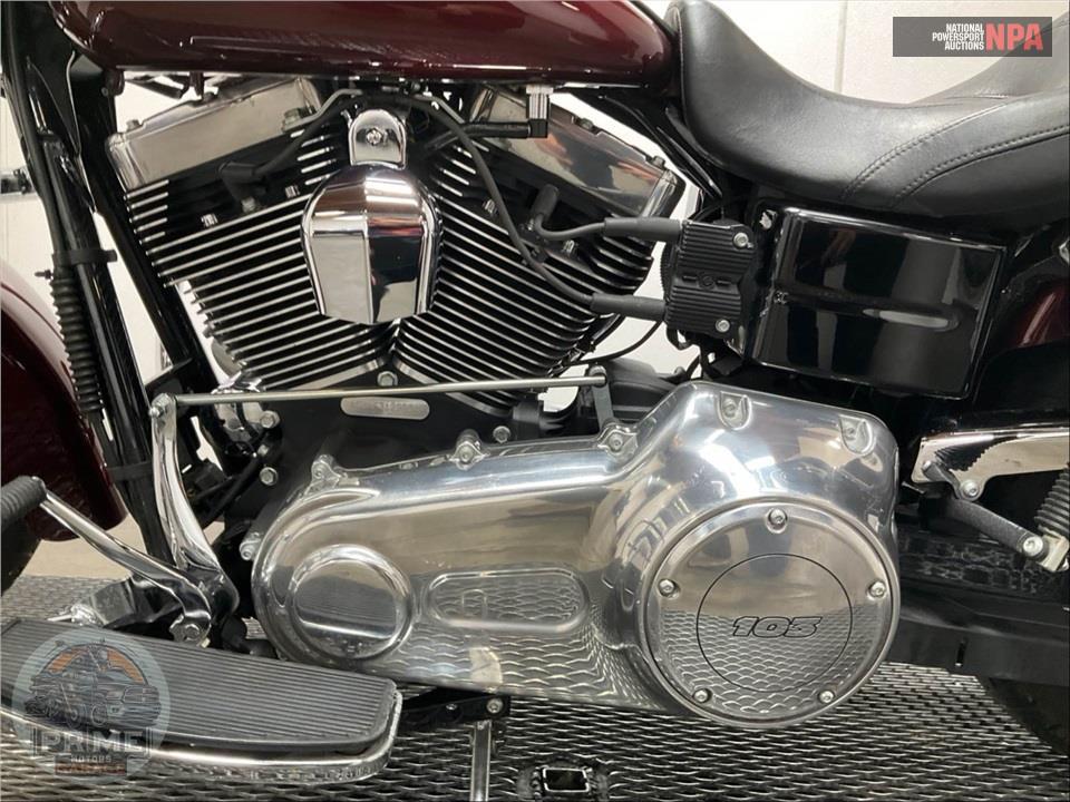 2015 Harley-Davidson FLD-103 DYNA SWITCHBACK — фото 7