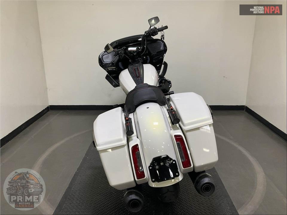 2024 Harley-Davidson FLTRXSTSE CVO ROAD GLIDE ST — фото 4