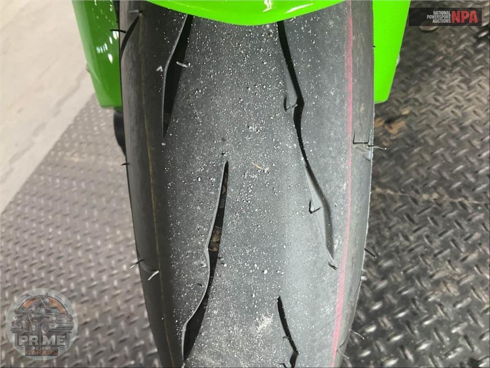 2025 Kawasaki ZX1002MSFAL NINJA ZX-10R — фото 17