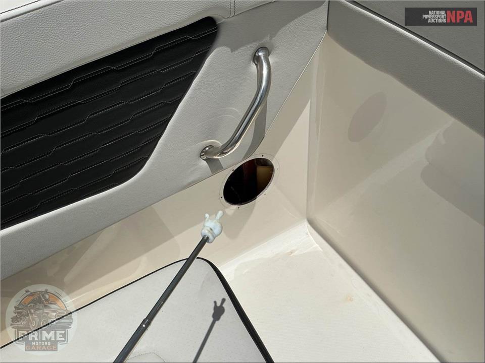 2025 Sea Ray Boats SPX 230(*) SPX SERIES L=24/E=1-200HP MERCURY OB — фото 22