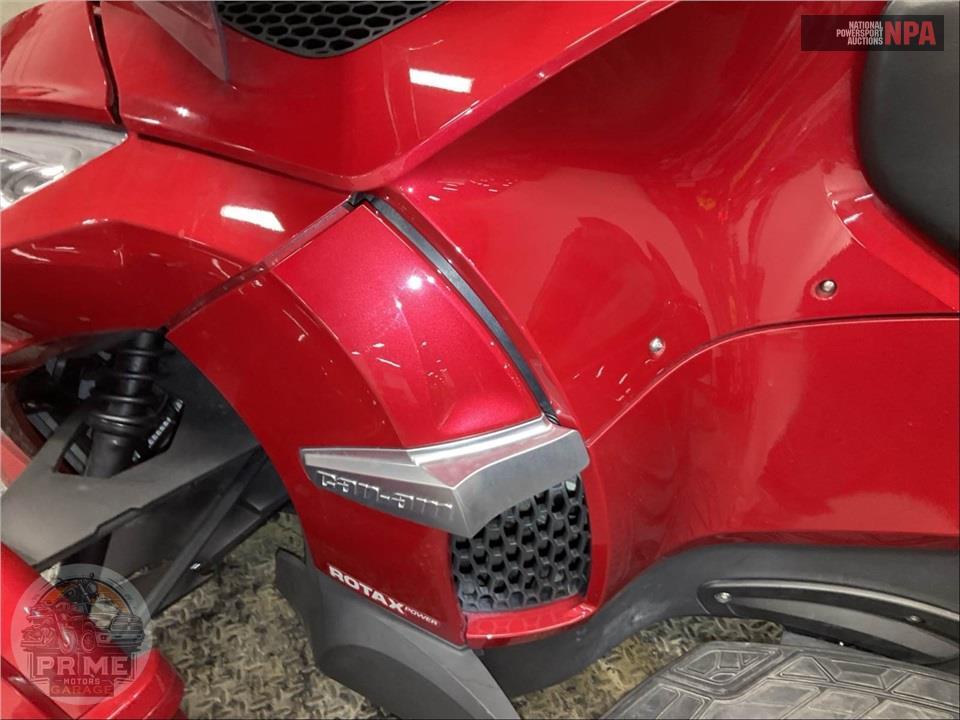 2016 Can-Am SPYDER RT SE6 LIMITED — фото 7
