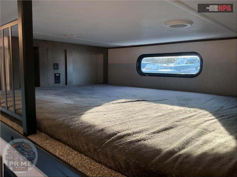 2022 Sabre By Forest River M-36BHQ - FIFTH WHEEL SERIES — фото 20