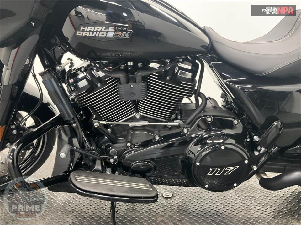 2025 Harley-Davidson FLHX STREET GLIDE — фото 7