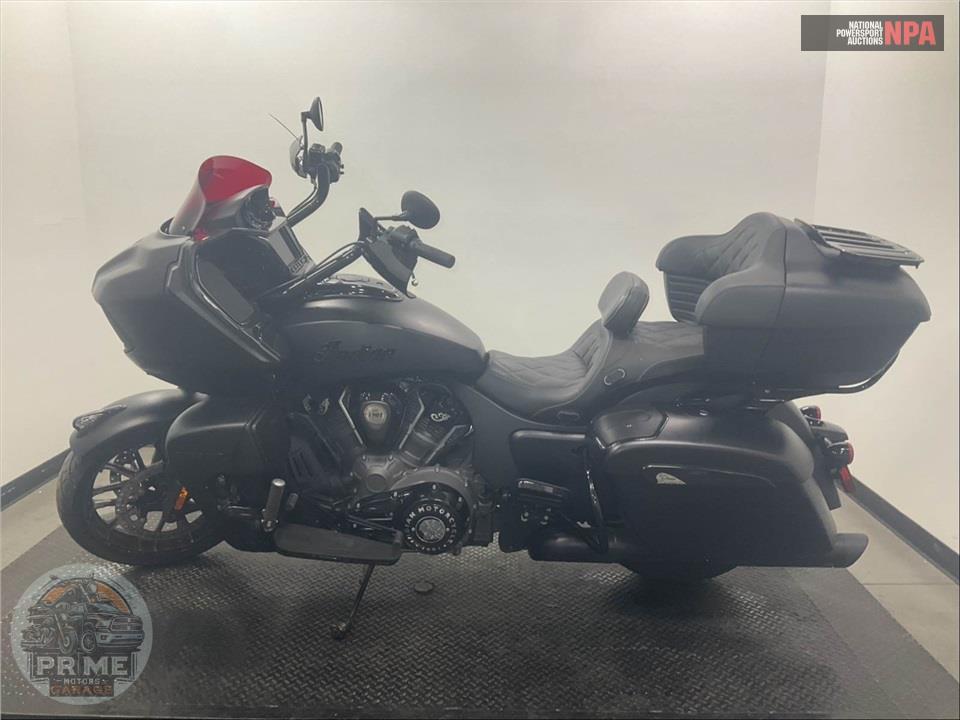 2024 Indian Motorcycle PURSUIT DARK HORSE W/AUDIO (BLACK) — фото 3