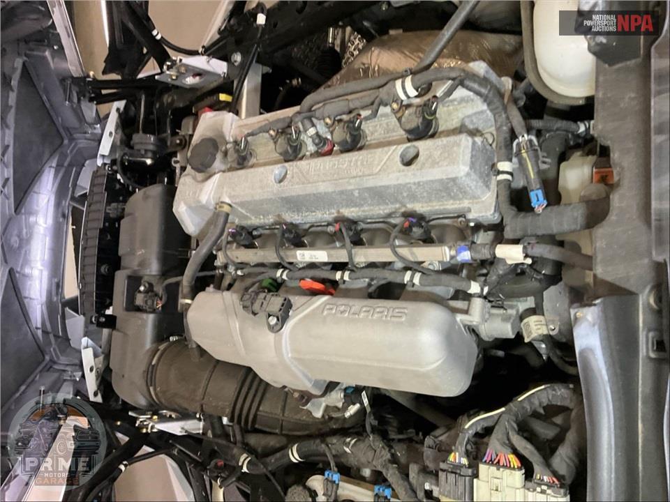2024 Polaris SLINGSHOT S WITH TECHNOLOGY PACKAGE 1 AUTODRIVE — фото 6