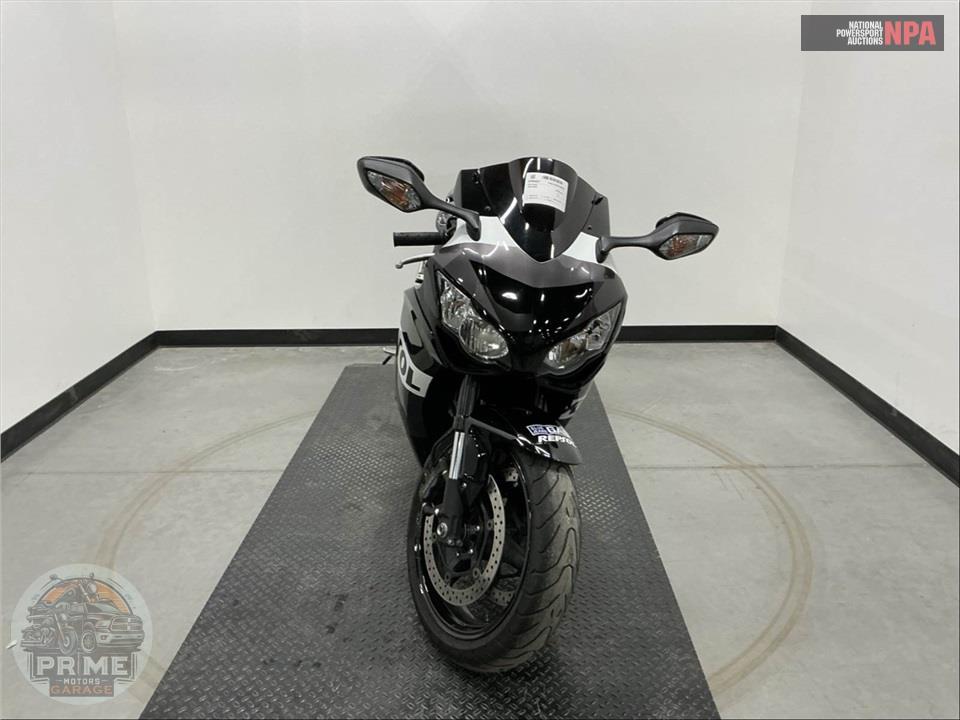 2008 Honda CBR1000RR8 — фото 2