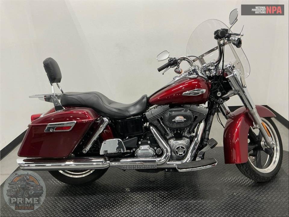 2016 Harley-Davidson FLD-103 DYNA SWITCHBACK — фото 1