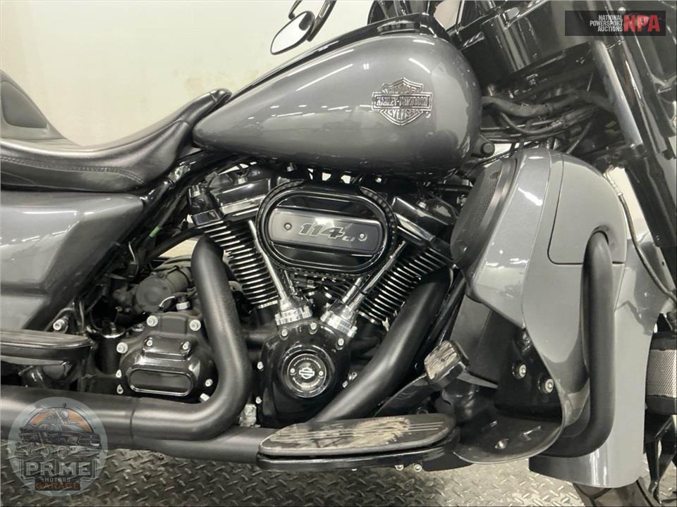 2021 Harley-Davidson FLHXS STREET GLIDE SPECIAL — фото 6