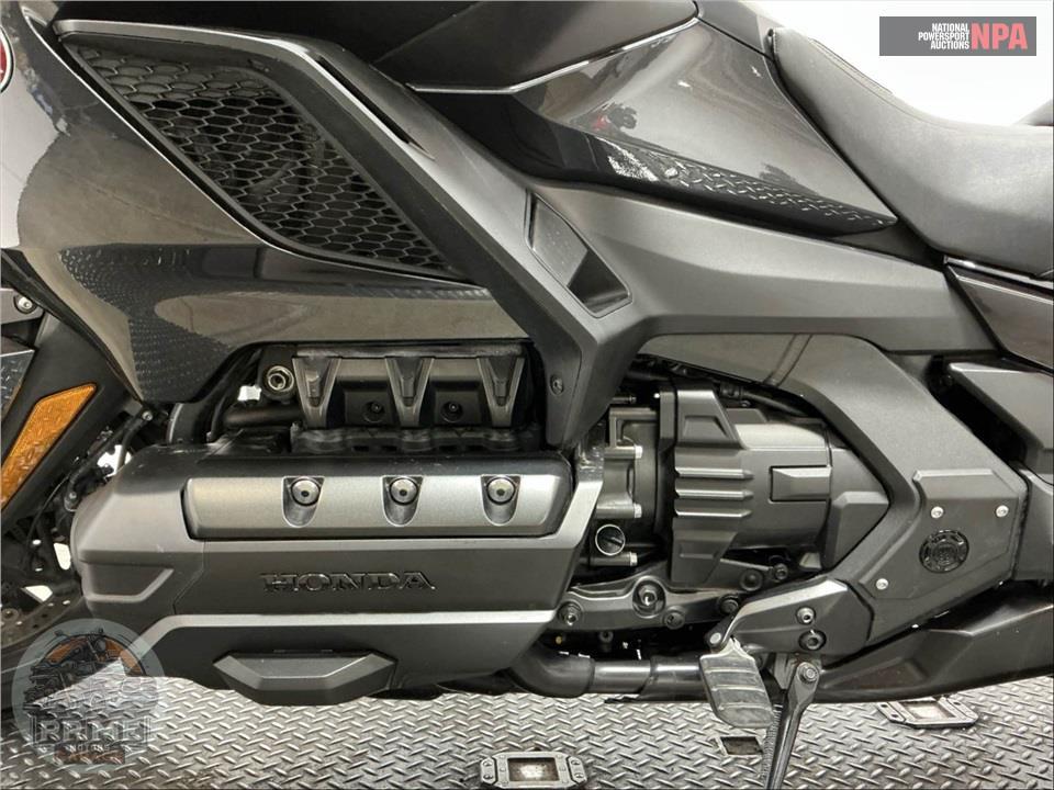 2021 Honda GL1800D GOLDWING TOUR DCT — фото 7