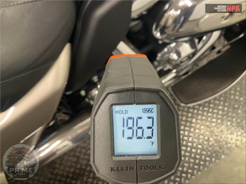 2018 Harley-Davidson FLHTCUTG TRI GLIDE ULTRA — фото 8