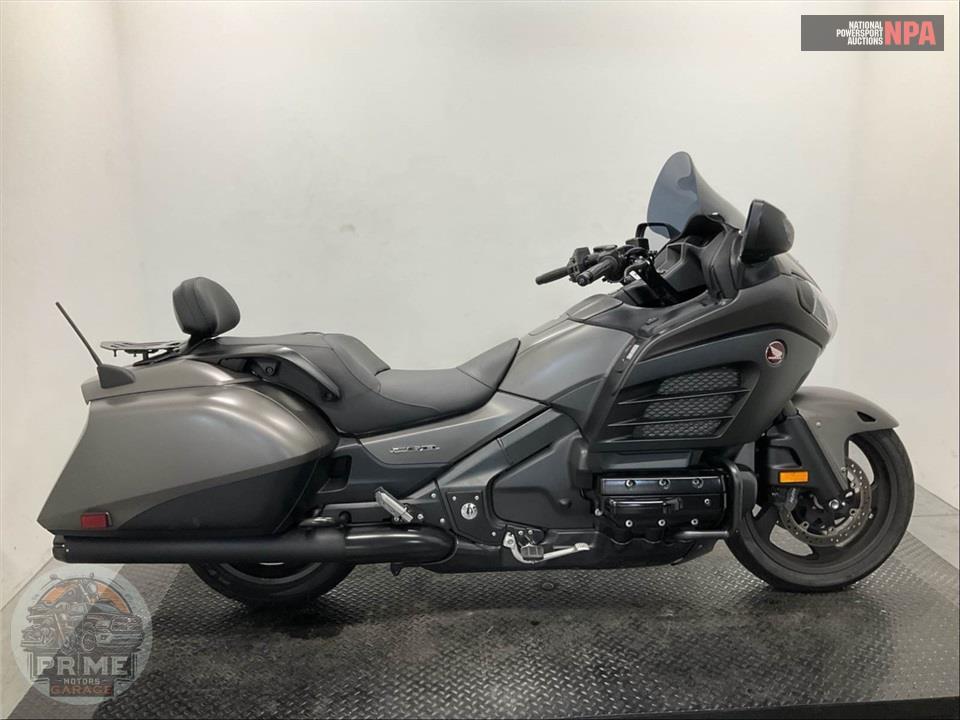 2016 Honda GL1800BDG GOLDWING F6B DELUXE — фото 1