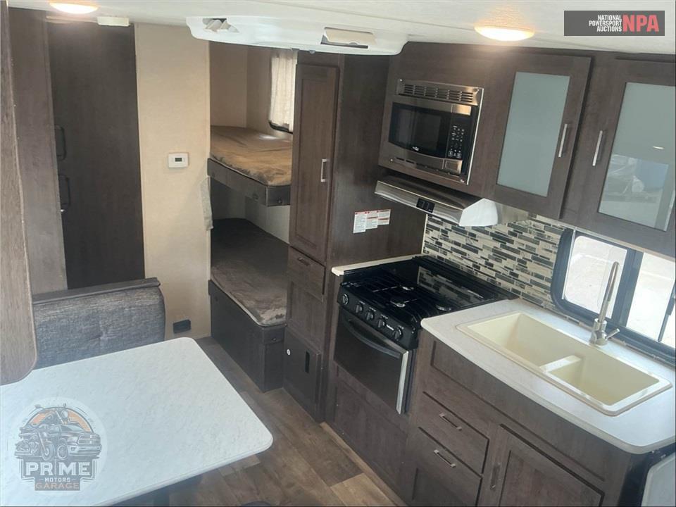 2019 Salem By Forest River M-201BHXL - CRUISE LITE SERIES — фото 8