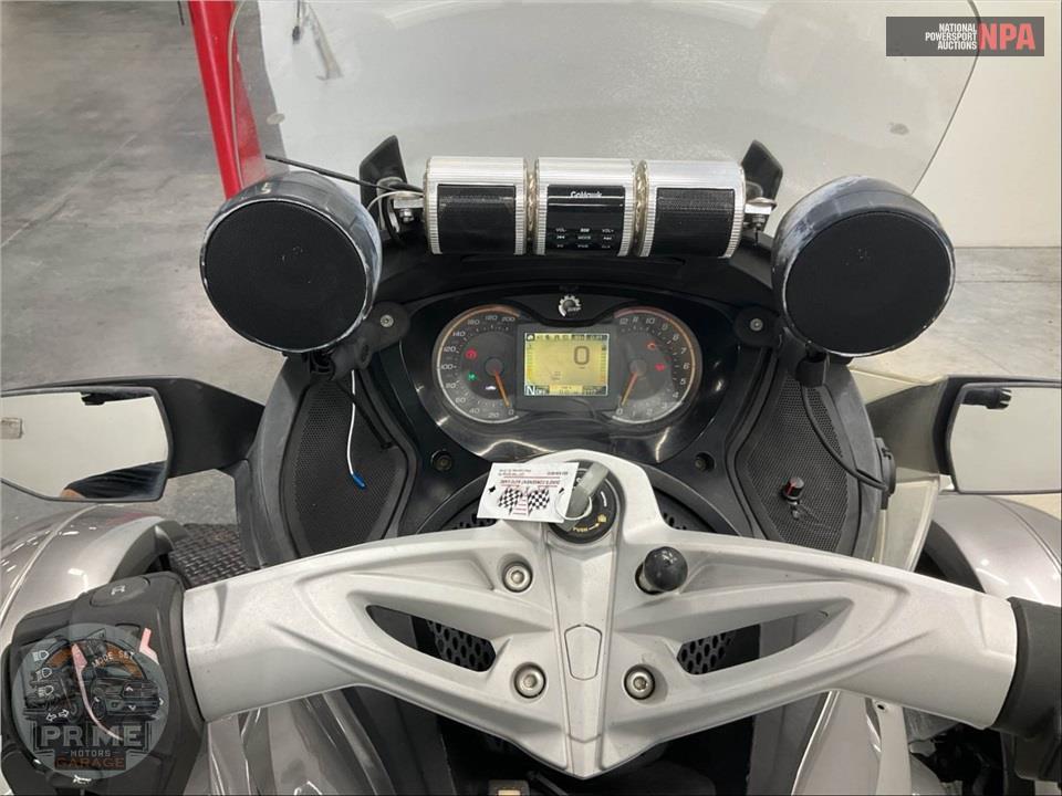 2013 Can-Am SPYDER RS SE5 — фото 27