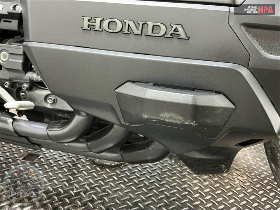 2021 Honda GL1800D GOLDWING TOUR DCT — фото 10