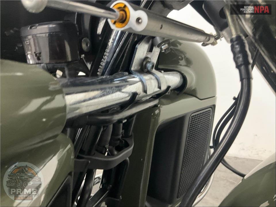 2021 Harley-Davidson FLHTCUTG TRI GLIDE ULTRA CLASSIC — фото 12