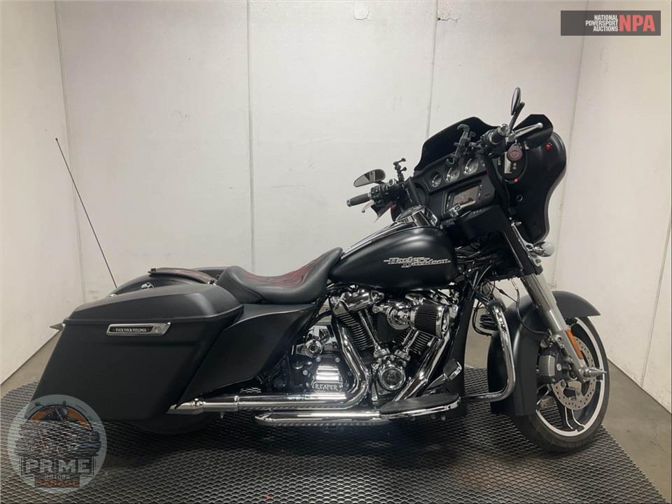 2017 Harley-Davidson FLHXS STREET GLIDE SPECIAL — фото 1