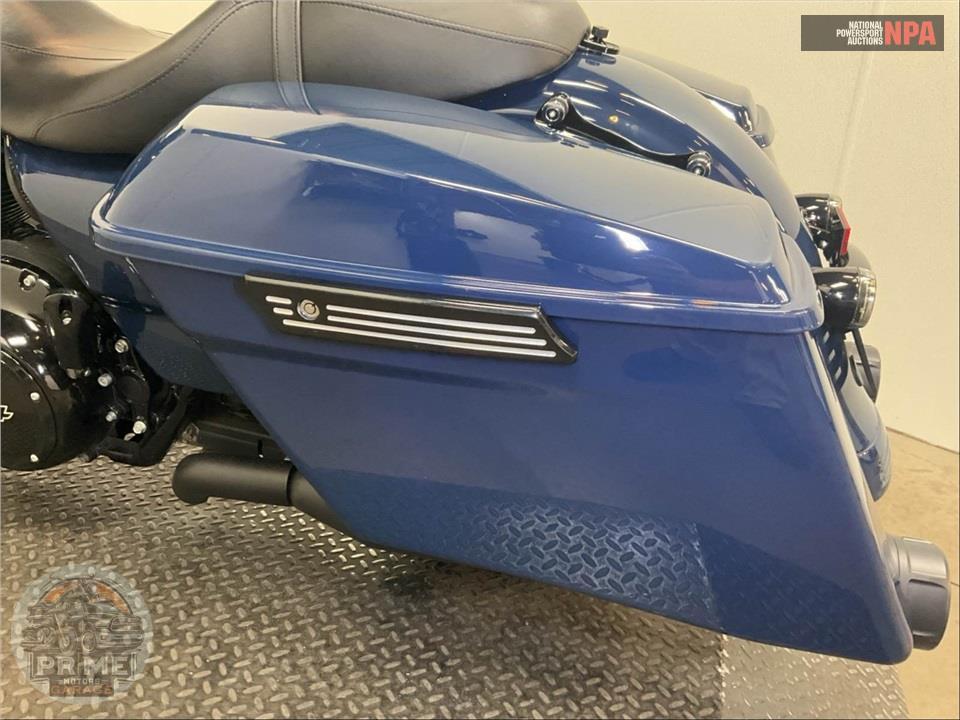 2019 Harley-Davidson FLHXS STREET GLIDE SPECIAL — фото 18