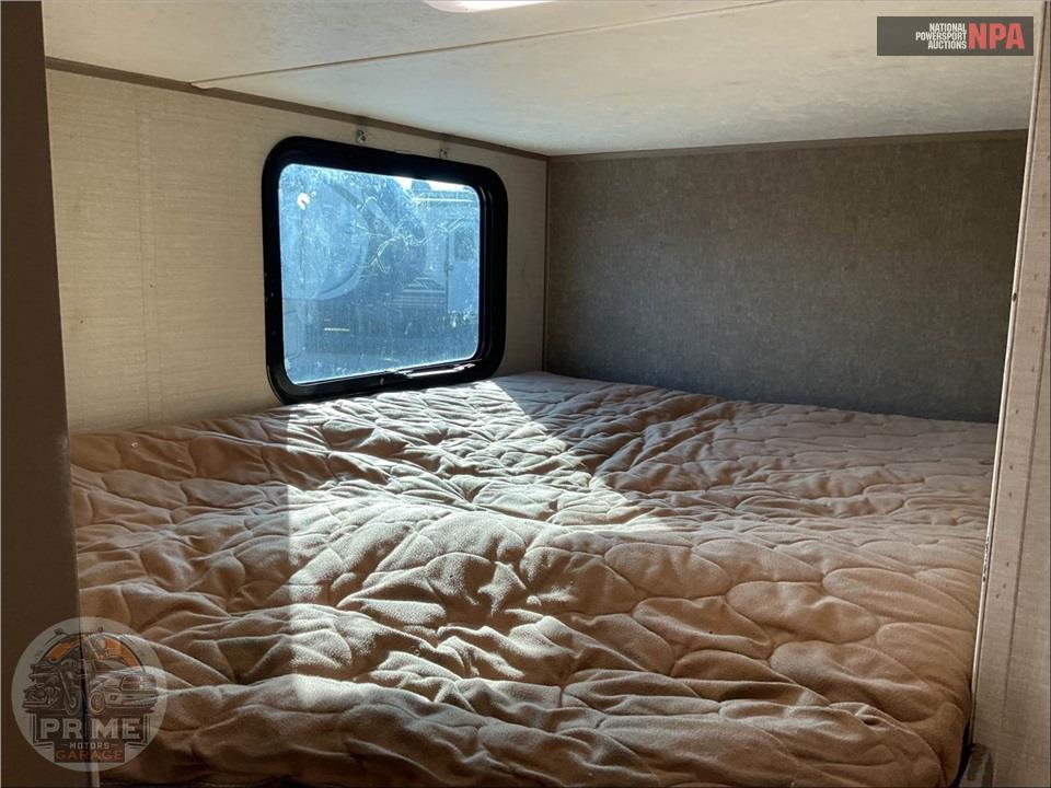 2016 Keystone Rv M-2600TB SUMMERLAND SERIES — фото 13