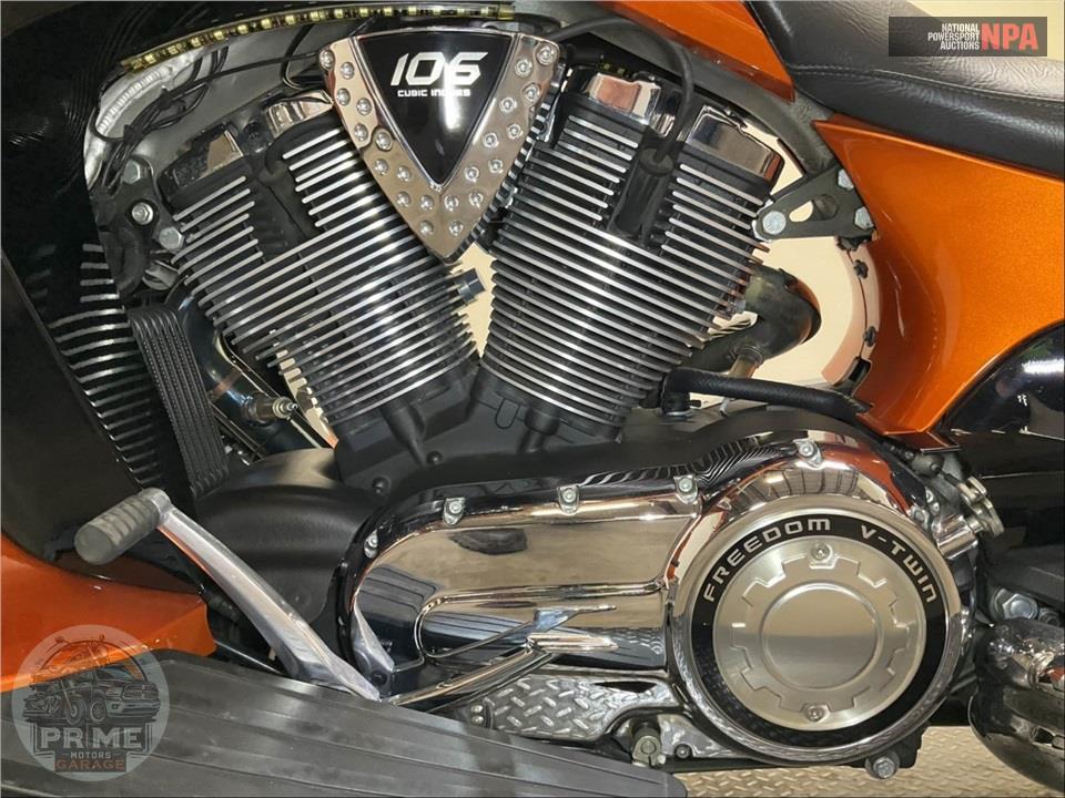 2014 Victory Motorcycles VISION TOUR — фото 7