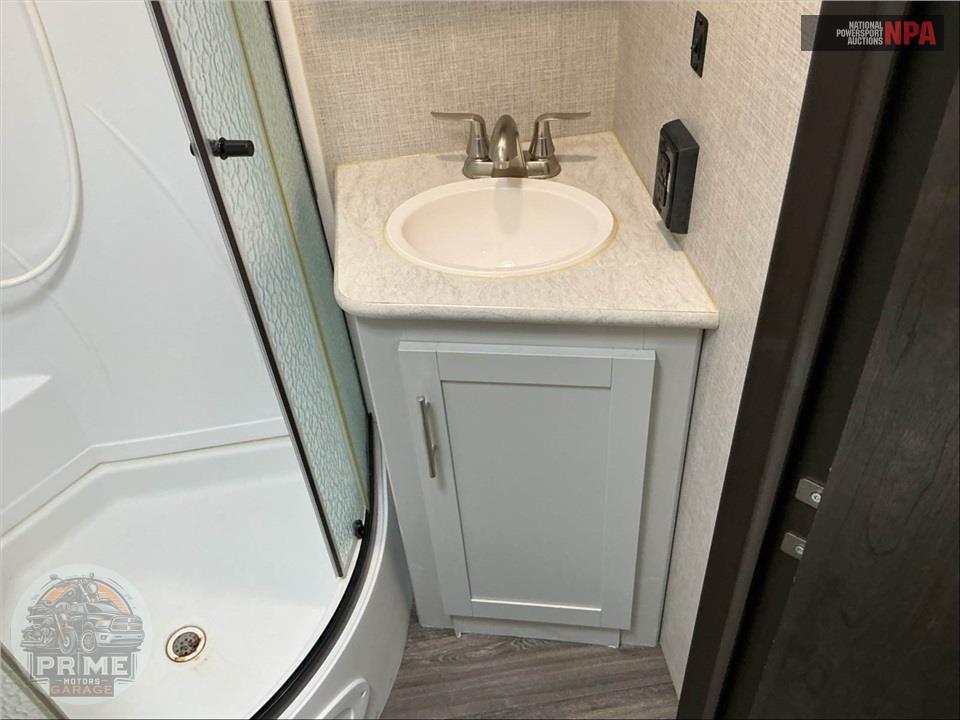 2021 Keystone Rv M-221 RBS - BULLET ULTRA LITE SERIES — фото 14
