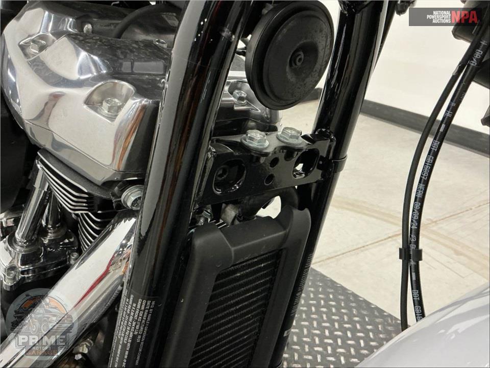 2025 Harley-Davidson FXBB STREET BOB — фото 21
