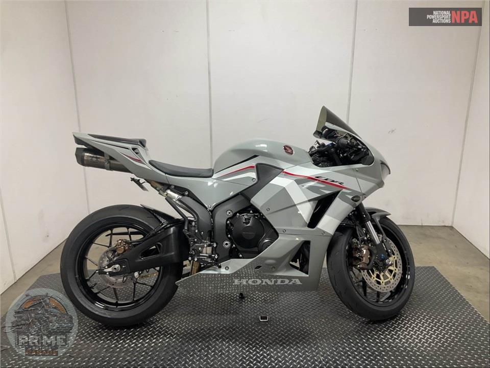 2025 Honda CBR600RR (ABS) — фото 1