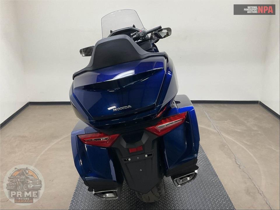 2018 Honda GL1800D GOLDWING TOUR DCT (BLUE) — фото 4