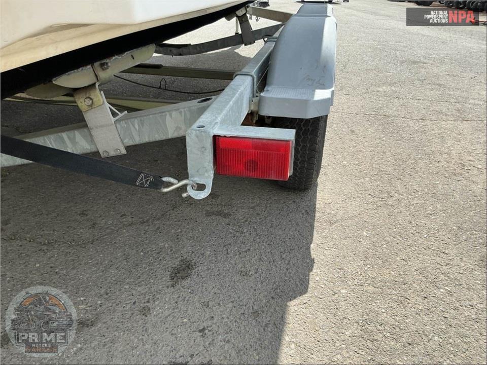 2009 Bayliner Marine 210 CU(**) DISCOVERY RUNABOUT SERIES — фото 35