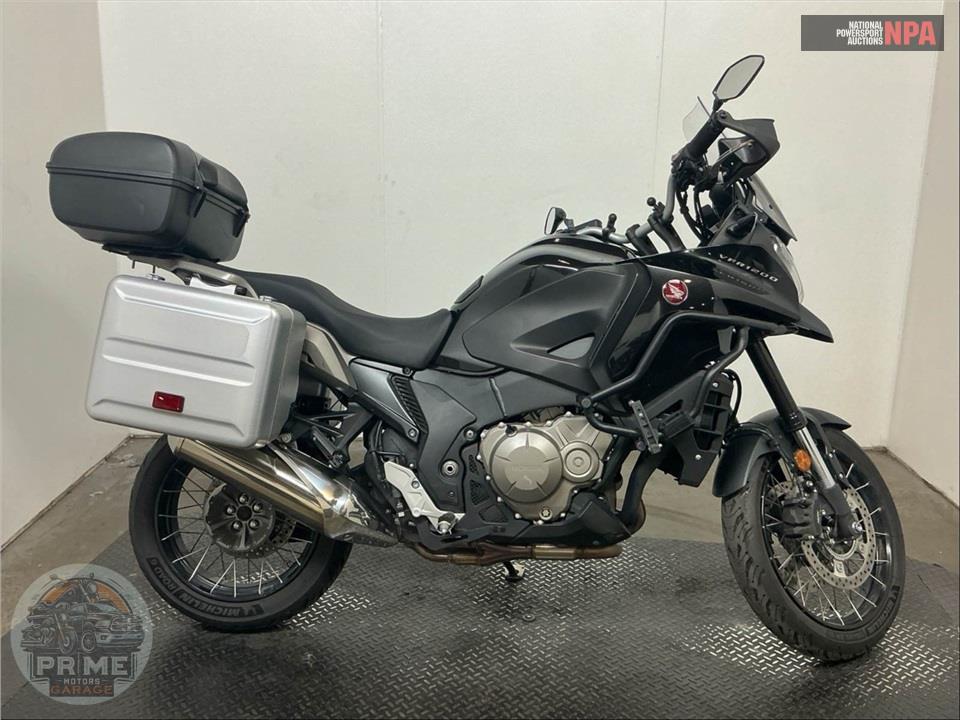 2016 Honda VFR1200X — фото 1