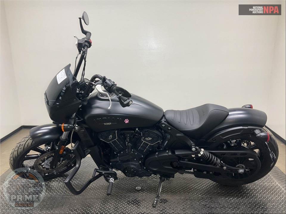 2023 Indian Motorcycle SCOUT ROGUE (ABS, BLACK METALLIC) — фото 3