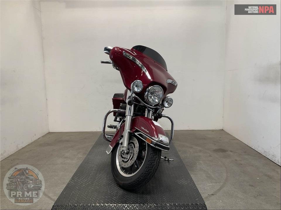 2006 Harley-Davidson FLHTCUI ULTRA CLASSIC ELECTRA GLIDE — фото 2