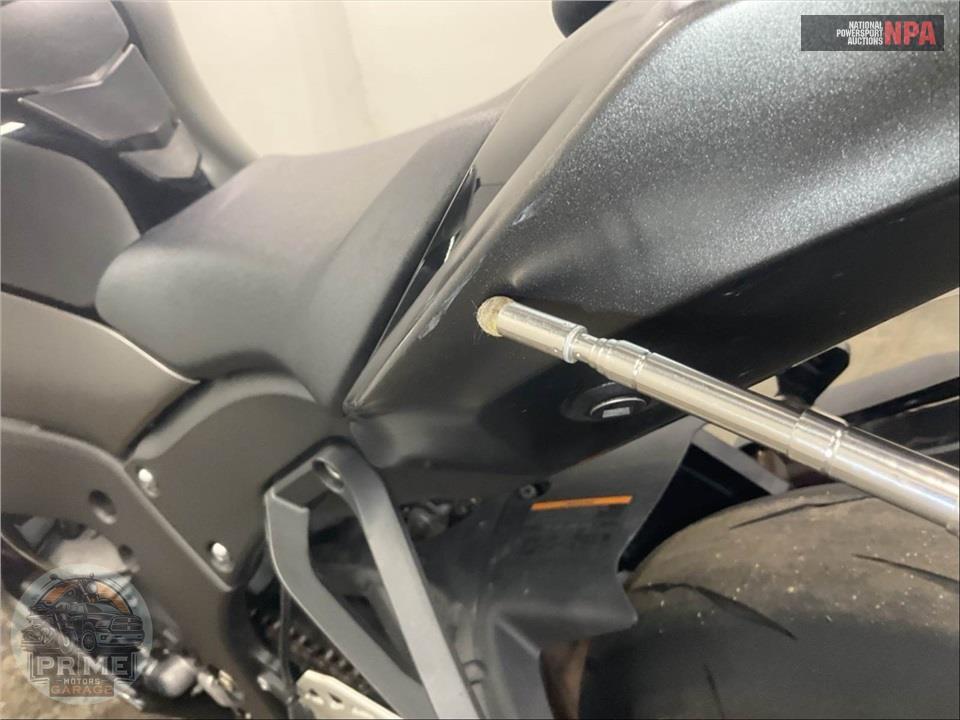 2023 Kawasaki ZX1002MPFAL NINJA ZX-10R — фото 15