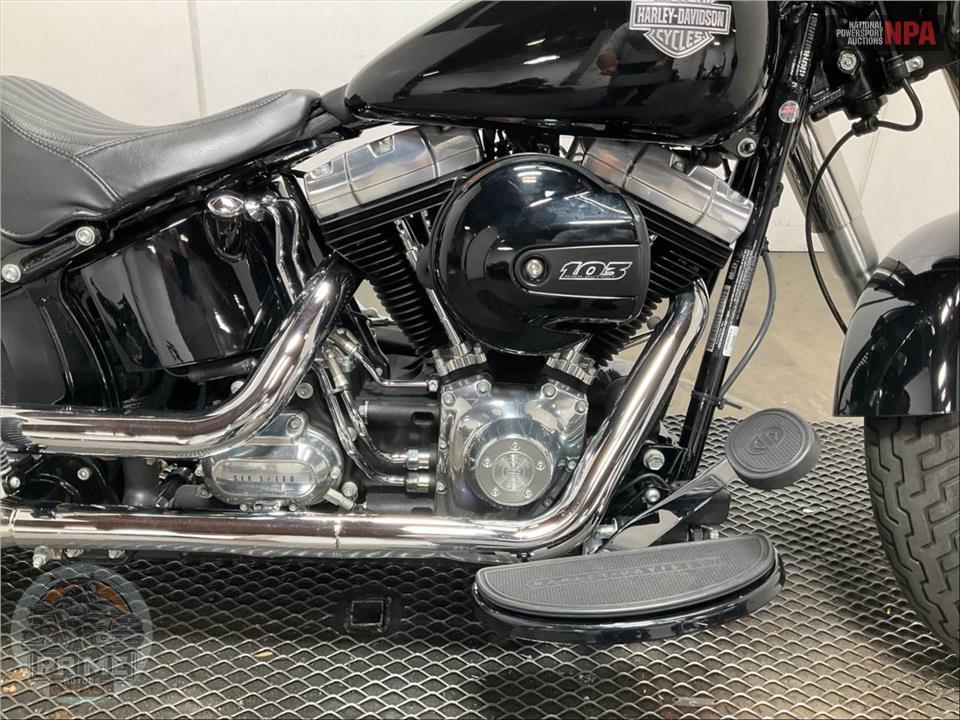 2017 Harley-Davidson FLS SOFTAIL SLIM — фото 6