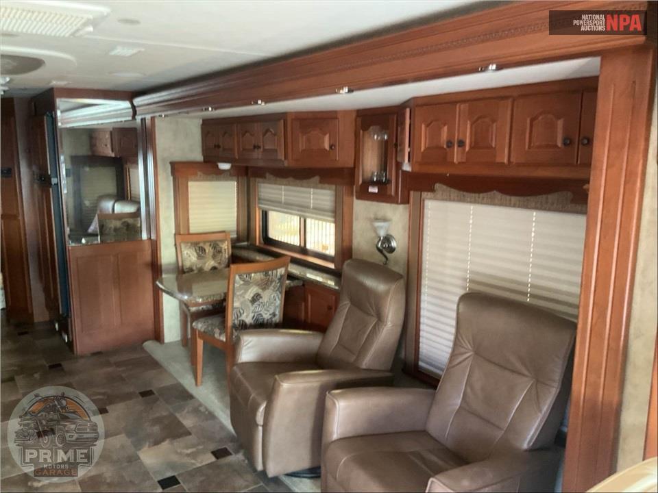 2008 Country Coach SUNSET BAY 425 CUMMINS QUAD SLIDE - ALLURE 470 SERIES — фото 6
