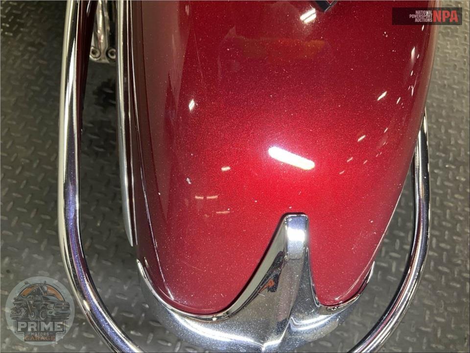 2018 Indian Motorcycle ROADMASTER (TWO-TONE) — фото 19