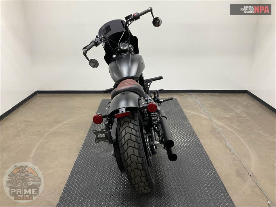 2021 Indian Motorcycle SCOUT BOBBER (ABS, BLACK SMOKE) — фото 4