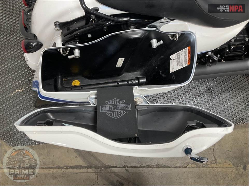 2021 Harley-Davidson FLHXS STREET GLIDE SPECIAL — фото 25