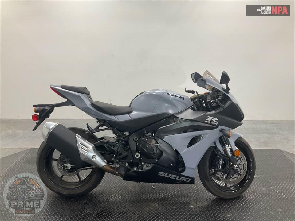2022 Suzuki GSX-R1000 — фото 1