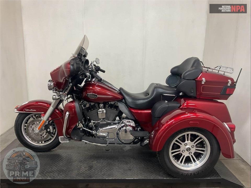 2009 Harley-Davidson FLHTCUTG TRIGLIDE ULTRA CLASSIC — фото 3