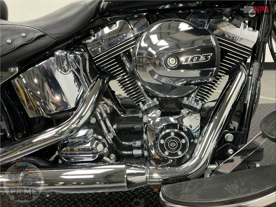 2016 Harley-Davidson FLSTC HERITAGE SOFTAIL CLASSIC — фото 6