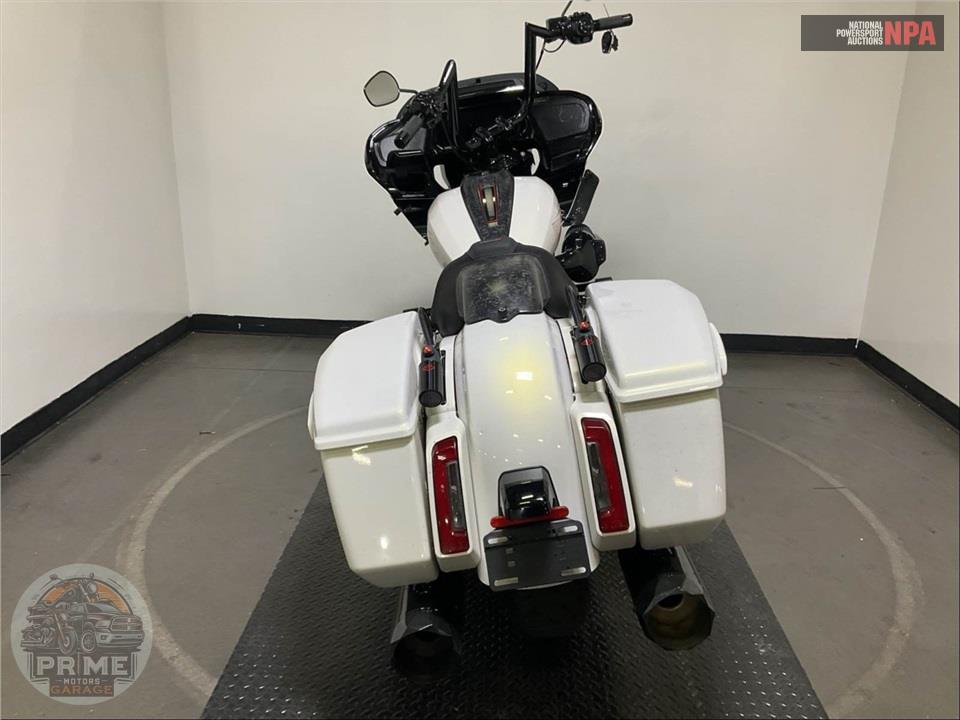 2024 Harley-Davidson FLTRXSTSE CVO ROAD GLIDE ST — фото 4
