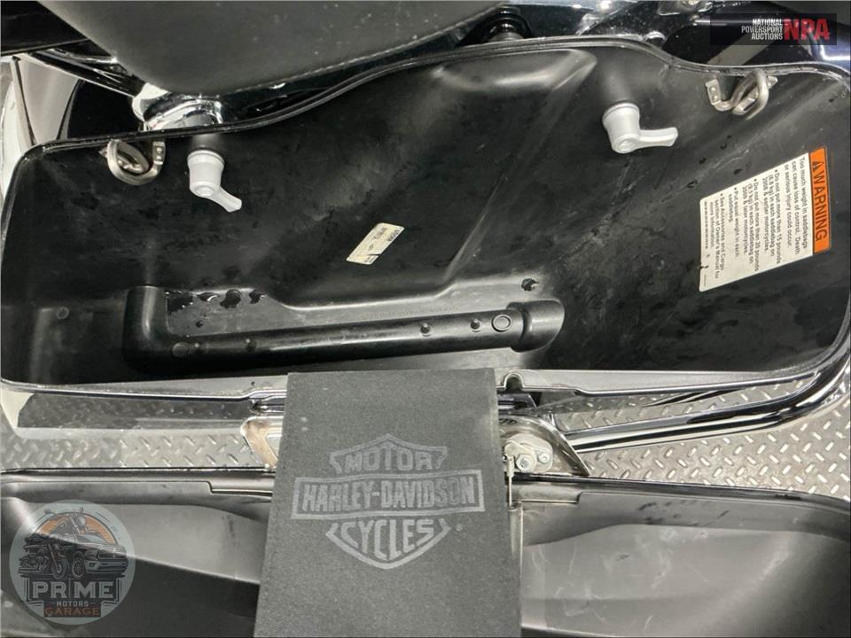 2019 Harley-Davidson FLHTKL ULTRA LIMITED LOW — фото 26