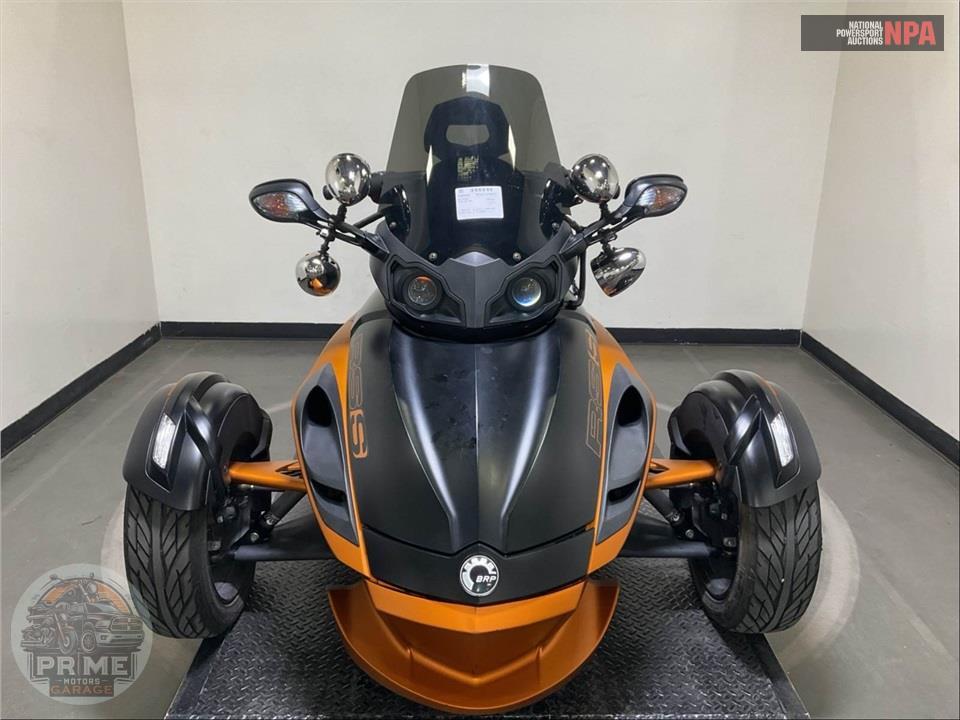 2013 Can-Am SPYDER RS-S SE5 — фото 2
