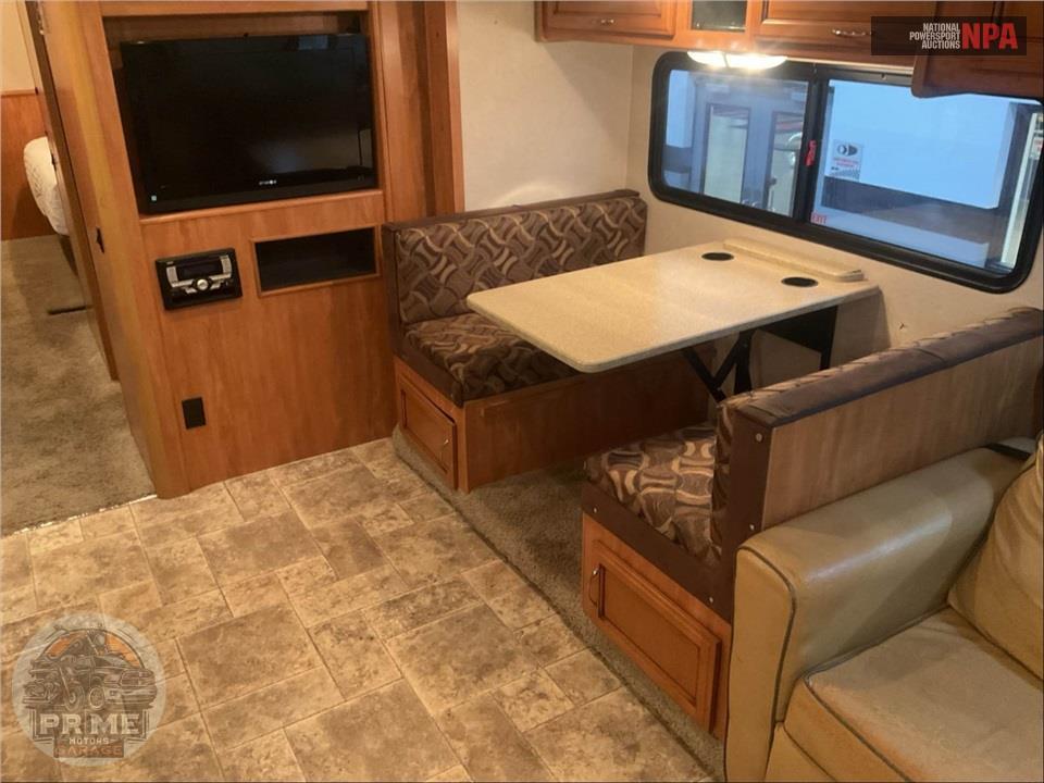 2011 Bounder M-34B FORD 6.8 LITER CLASSIC SERIES — фото 10