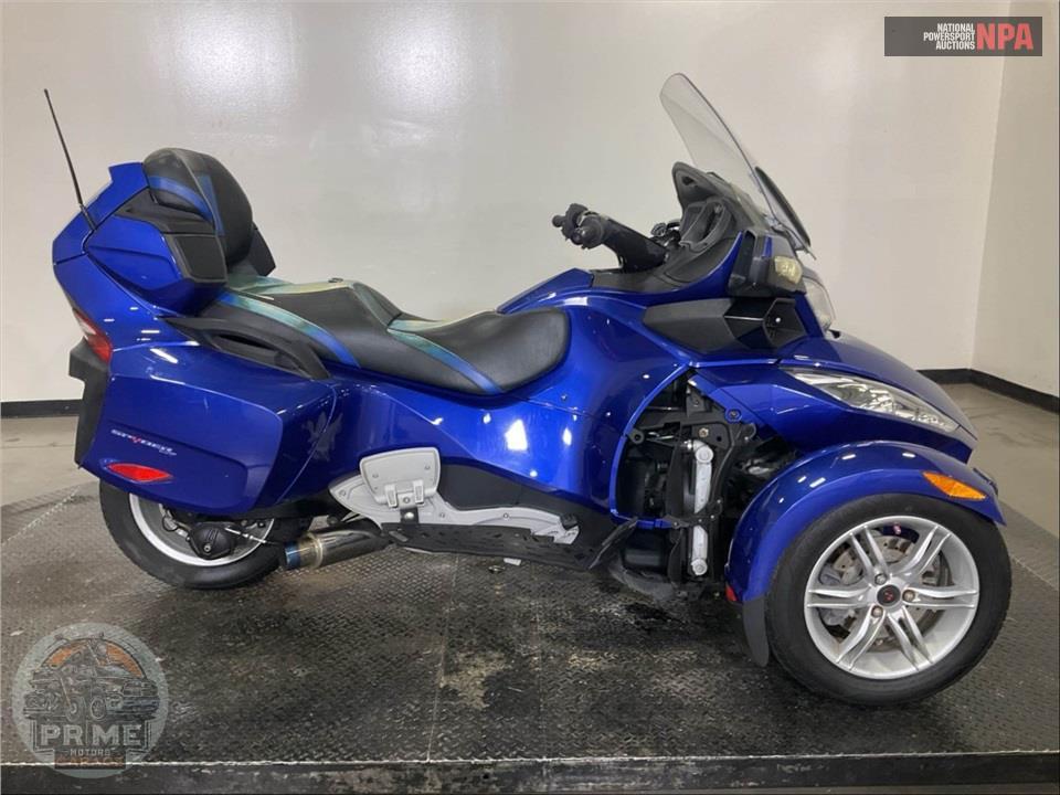 2012 Can-Am SPYDER RT-S SE5 — фото 1