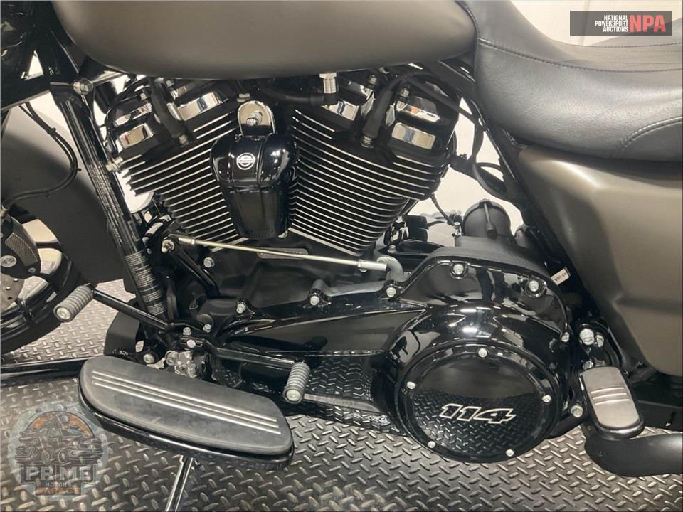 2019 Harley-Davidson FLHXS STREET GLIDE SPECIAL — фото 7