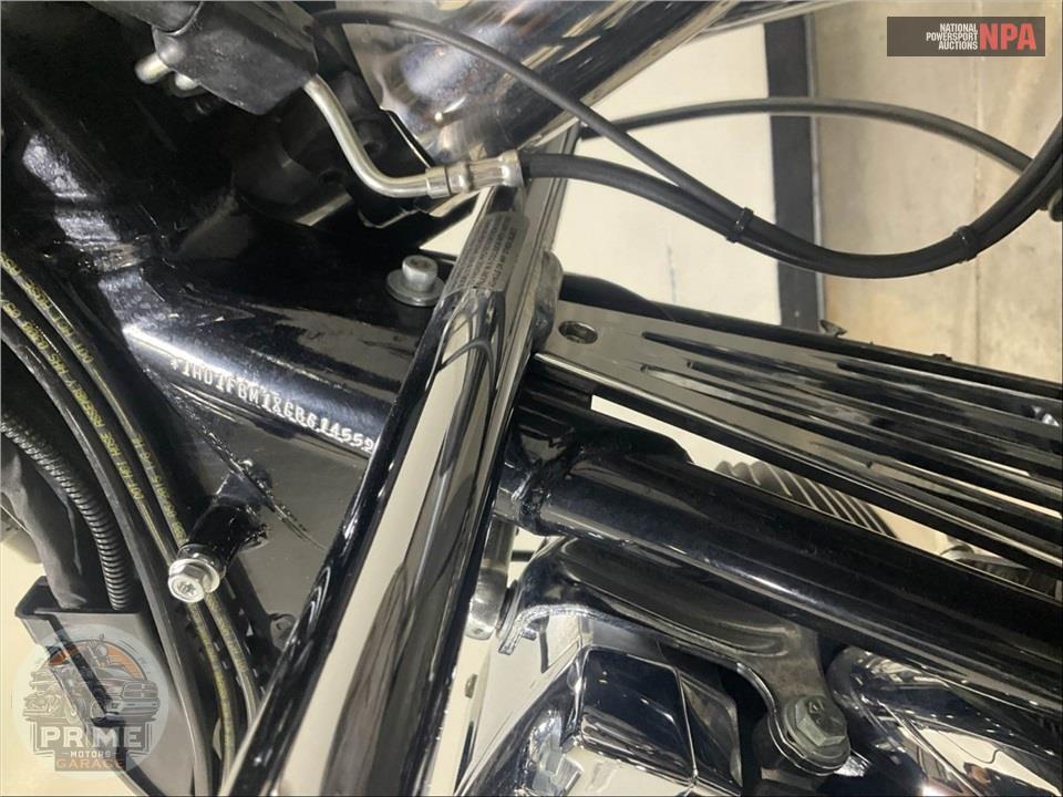 2016 Harley-Davidson FLHR ROAD KING — фото 11