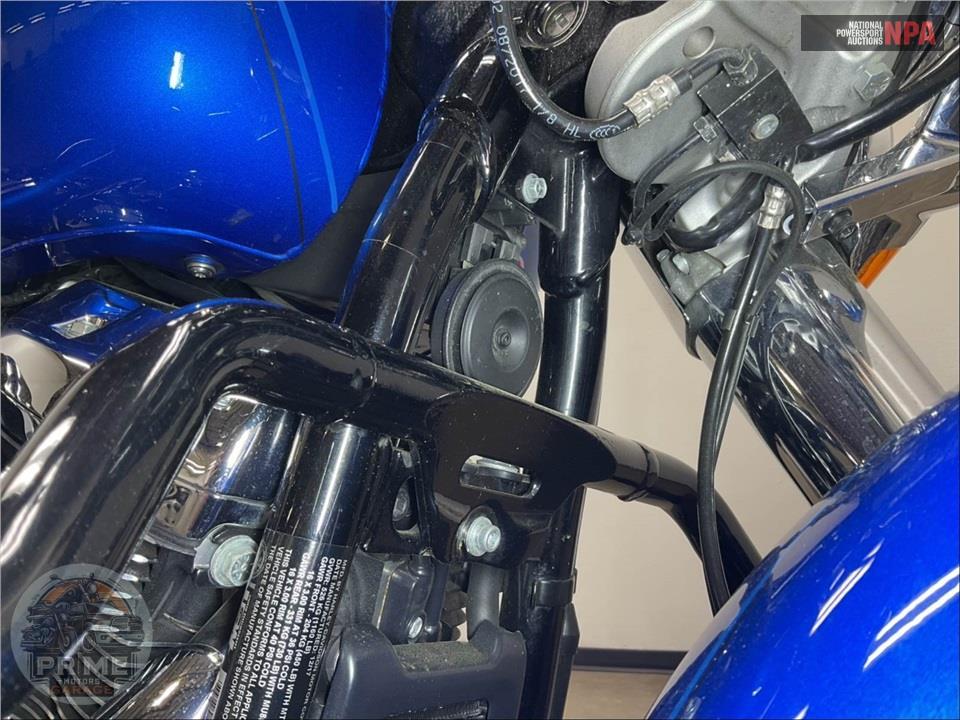 2018 Harley-Davidson FLDE DELUXE — фото 12