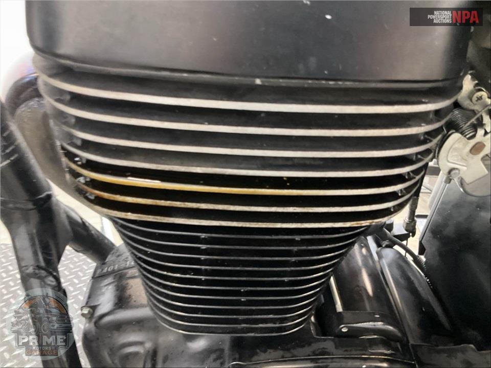 2019 Suzuki LS650BL9 BOULEVARD S40 — фото 10